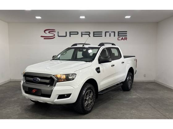 FORD RANGER 2.2 XLS 4X4 CD 16V DIESEL 4P AUTOMÁTICO FORD RANGER 2.2 XLS 4X4 CD 16V DIESEL 4P AUTOMÁTICO